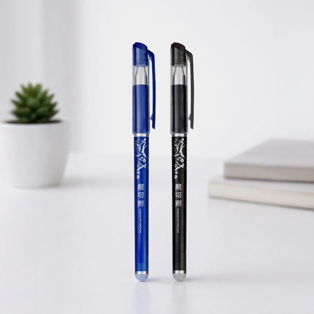 Caneta plástica CA1629 na cor Azul, brinde personalizado Sky Brindes