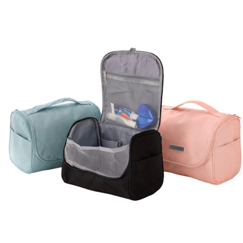 Necessaire Poliéster DI1756 na cor Azul claro, brinde personalizado Sky Brindes