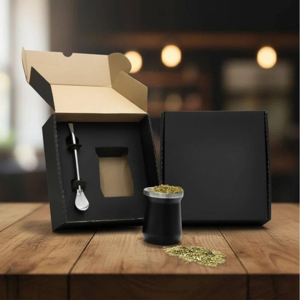 Cuia Térmica 300ml GO1564 na cor Preto, brinde personalizado Sky Brindes