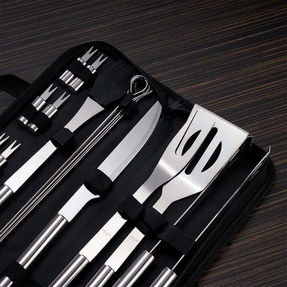 Kit churrasco 17 peças GO1599 na cor Preto, brinde personalizado Sky Brindes