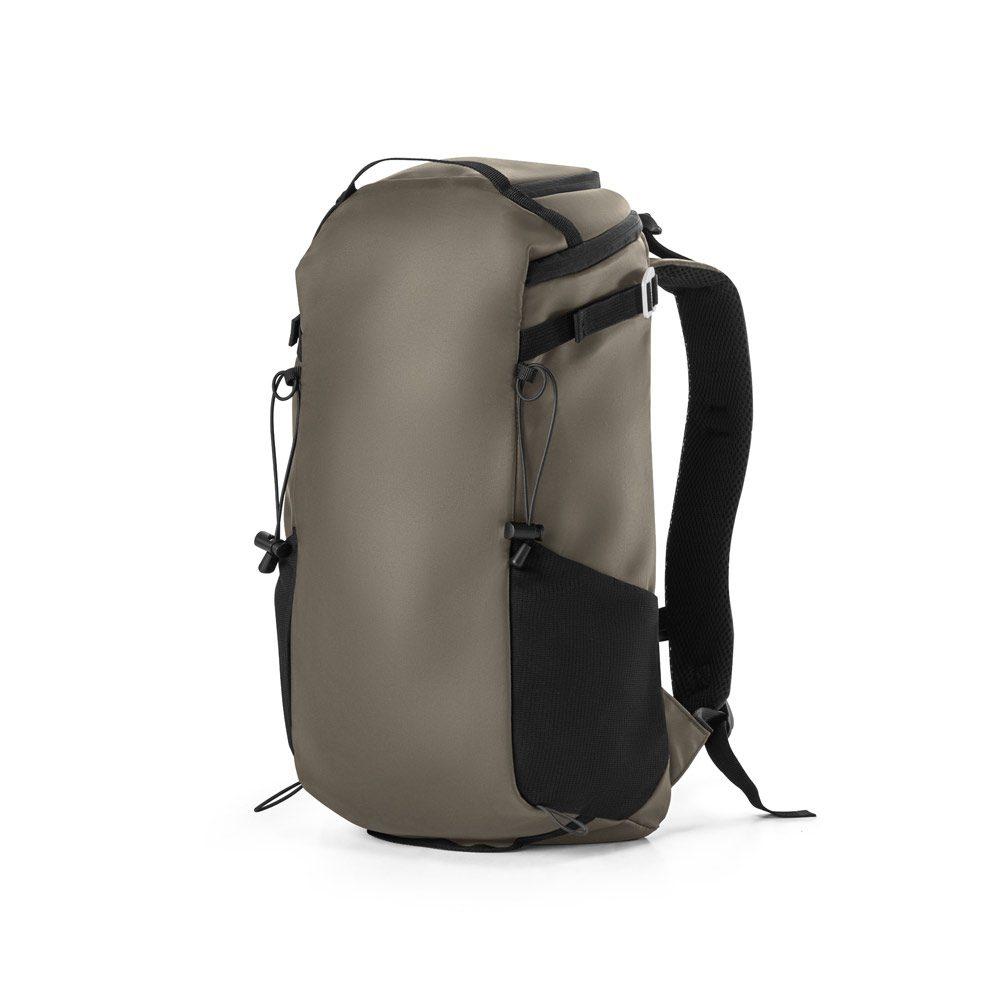 Mochila com revestimento MO1510 na cor Verde escuro, brinde personalizado Sky Brindes