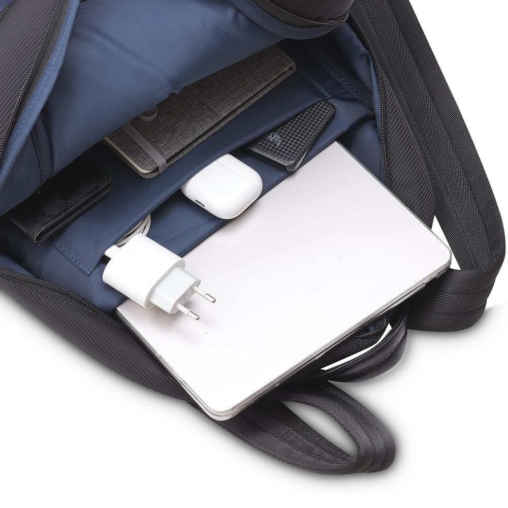 Mochila para Notebook MO1575 na cor Preto, brinde personalizado Sky Brindes