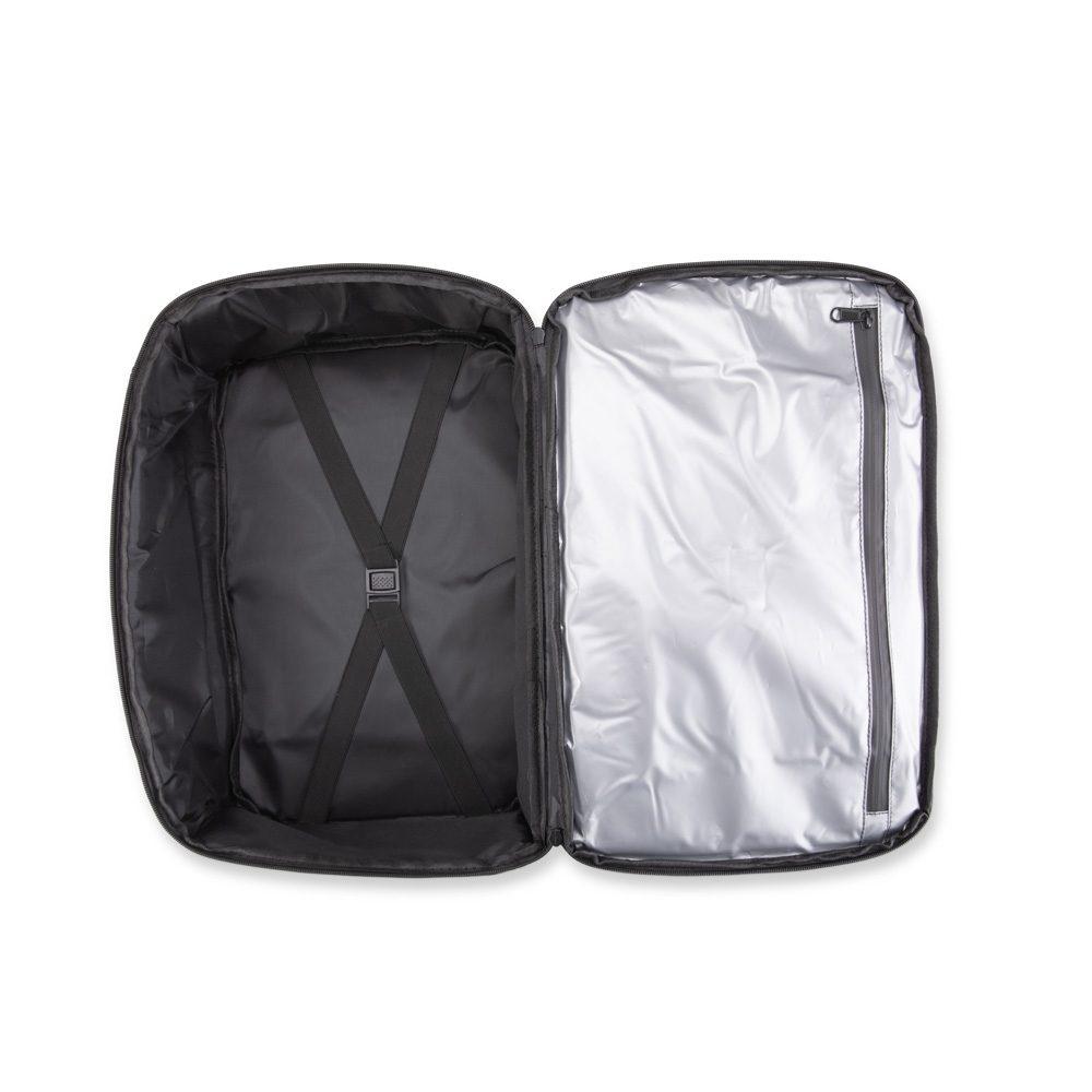 Mochila Couro Sintético 28 Litros MO1727 na cor Preto, brinde personalizado Sky Brindes