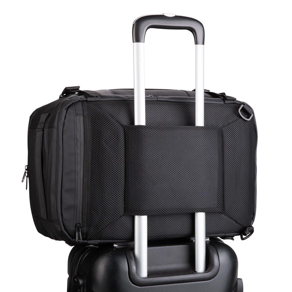 Mochila Couro Sintético 28 Litros MO1727 na cor Preto, brinde personalizado Sky Brindes