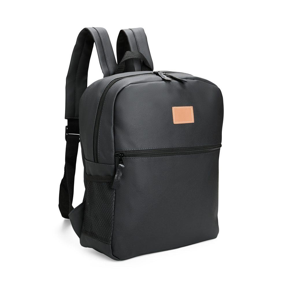 Mochila couro sintético 20 litros MO1770 na cor Preto, brinde personalizado Sky Brindes