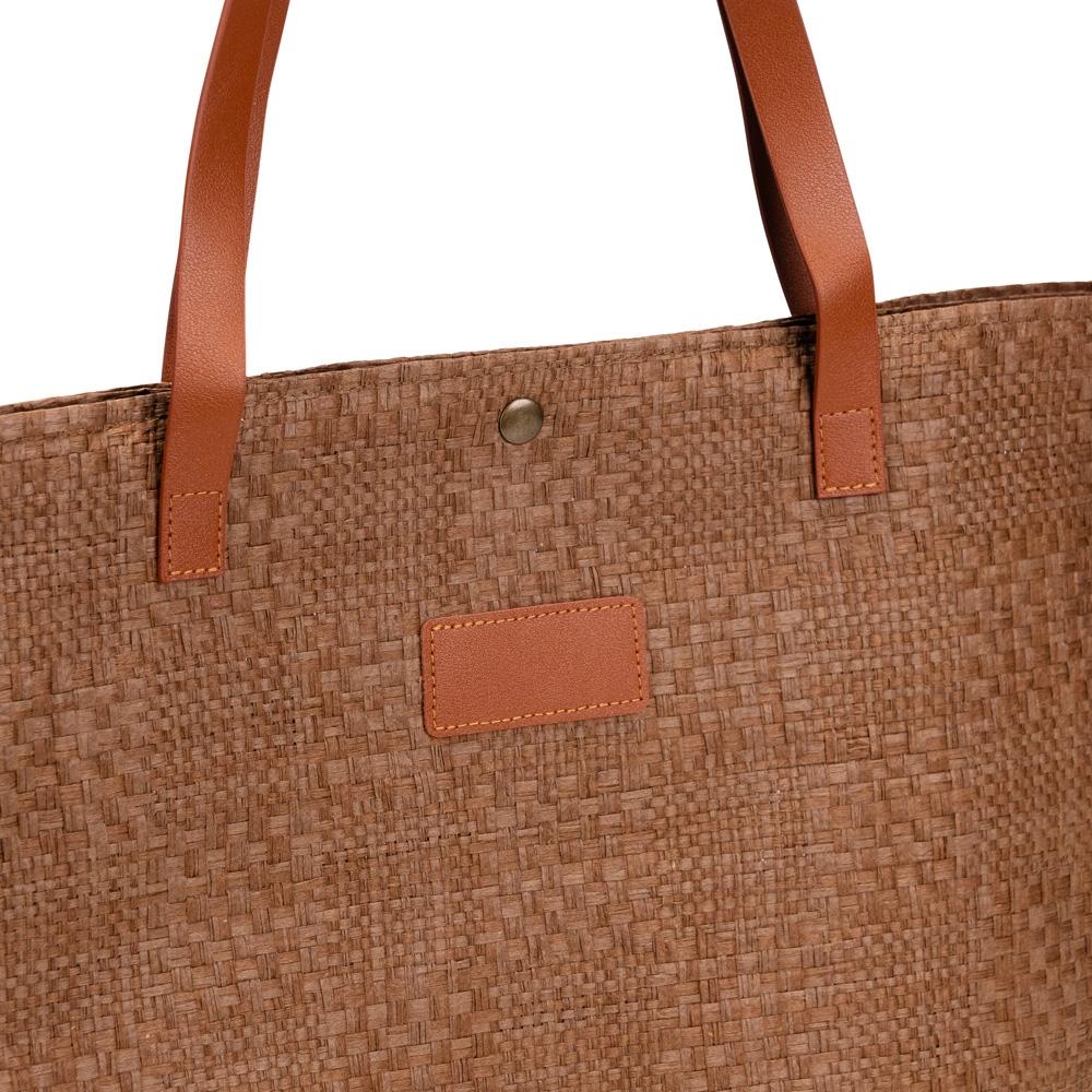 Bolsa palha trançada MO1892 na cor Madeira escura, brinde personalizado Sky Brindes