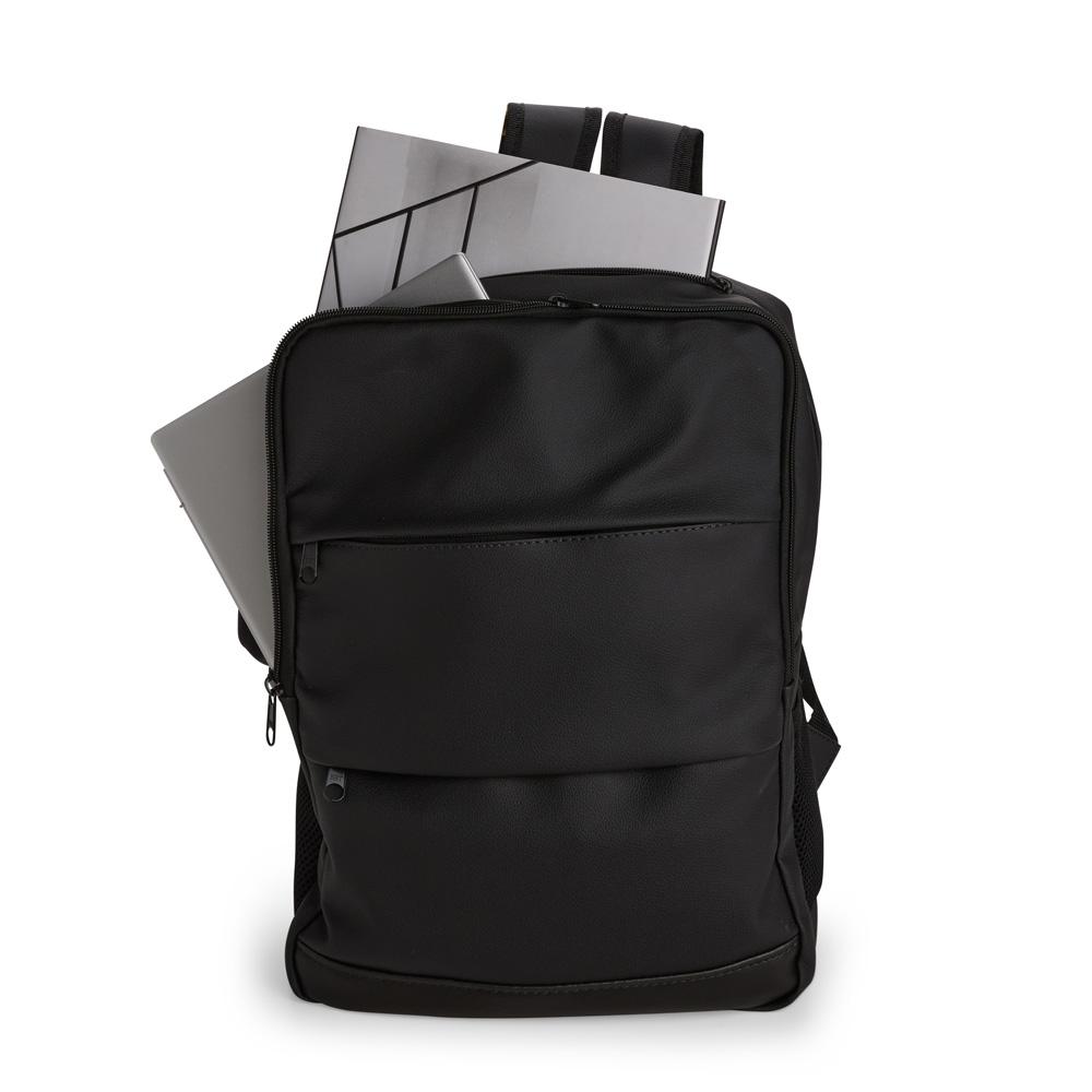 Mochila couro sintético 20l MO1898 na cor Marrom, brinde personalizado Sky Brindes