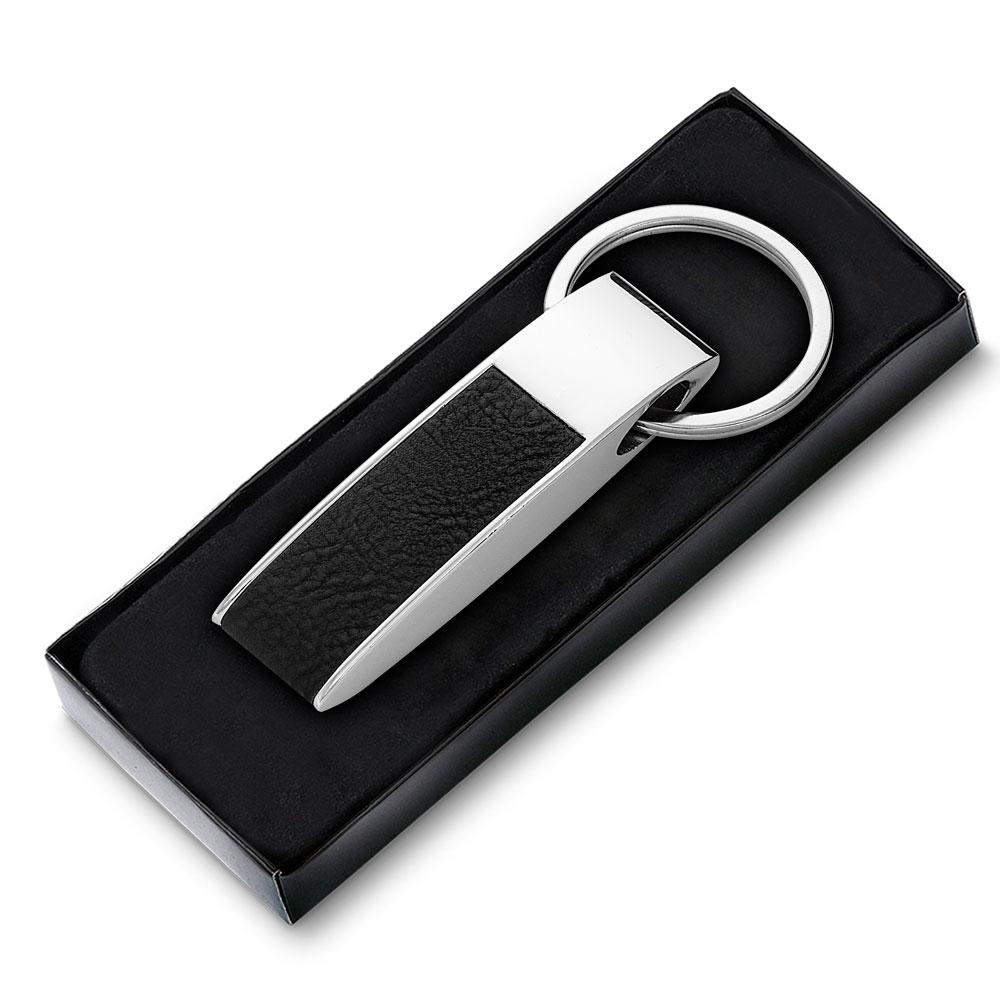 Chaveiro PA1666 na cor Preto, brinde personalizado Sky Brindes