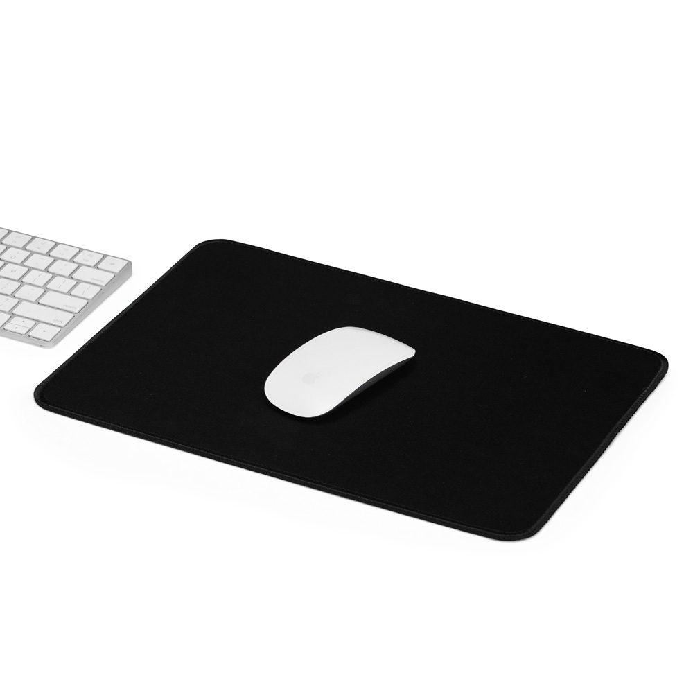Mouse Pad PA1802 na cor Preto, brinde personalizado Sky Brindes