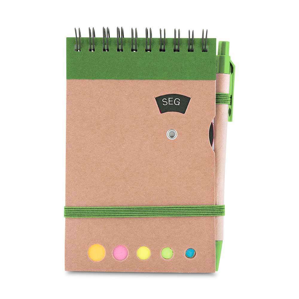 Mini caderno A6 com Caneta PA1835 na cor Verde, brinde personalizado Sky Brindes