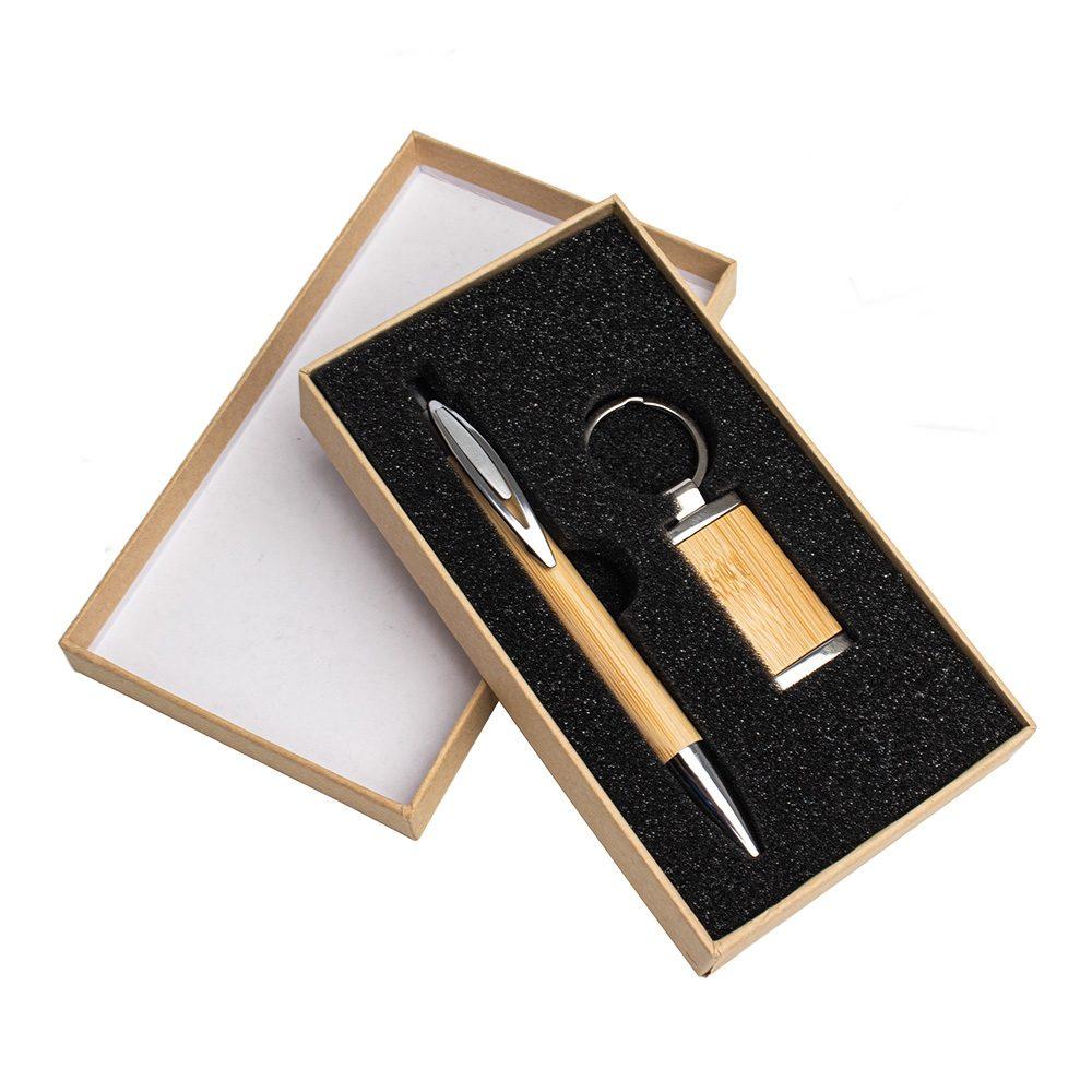 Kit caneta e chaveiro bambu PA1988 na cor Bege, brinde personalizado Sky Brindes