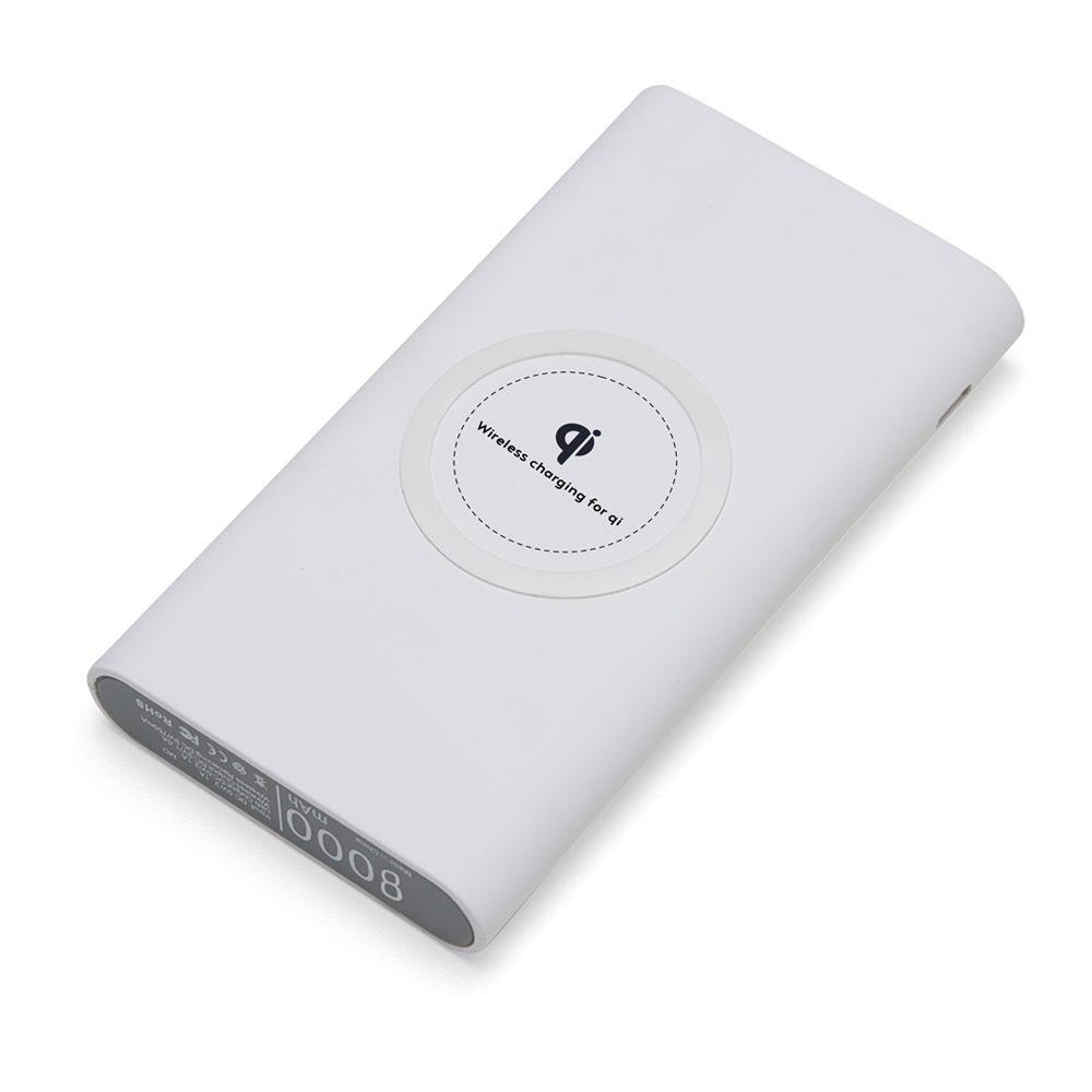 Carregador 8.000mAh TE1126 na cor Branco, brinde personalizado Sky Brindes