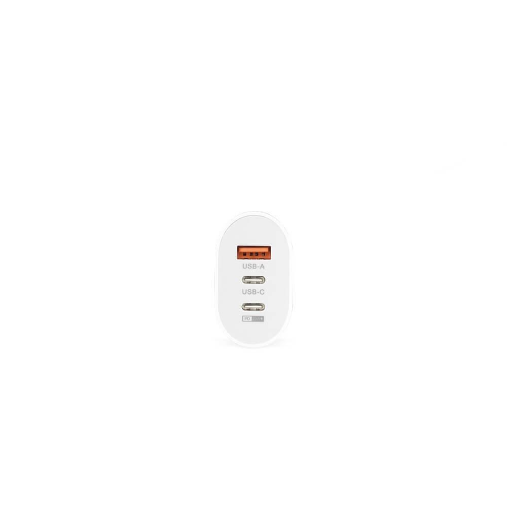 Carregador Turbo Com 3 Portas TE1315 na cor Branco, brinde personalizado Sky Brindes