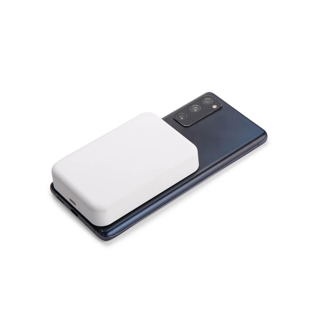 Power Bank 10.000mAh TE1346 na cor Branco, brinde personalizado Sky Brindes