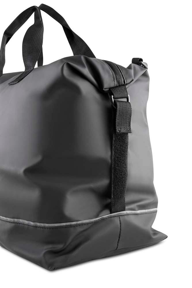 Mala Esportiva VG1697 na cor Preto, brinde personalizado Sky Brindes