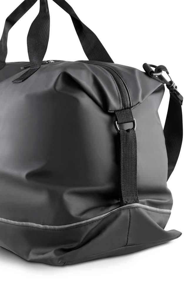 Mala Esportiva VG1697 na cor Preto, brinde personalizado Sky Brindes